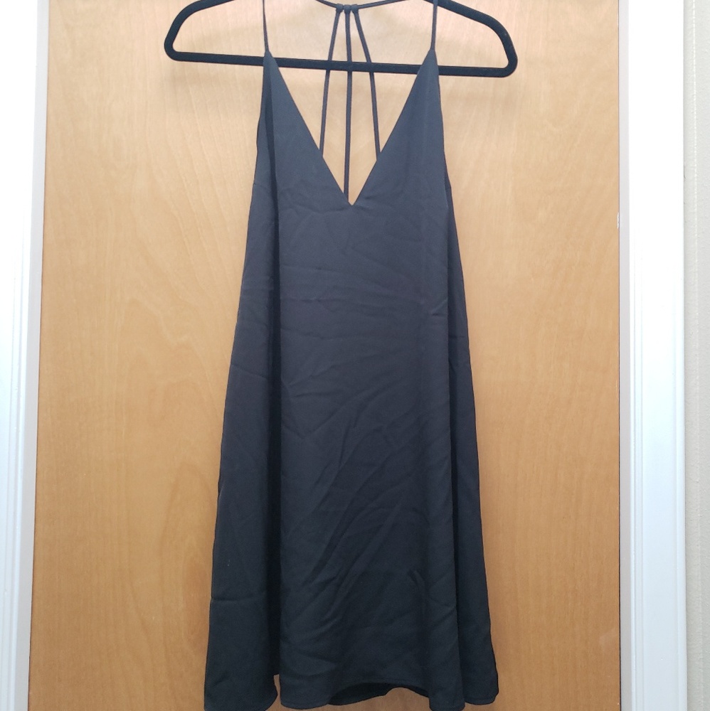 Tobi NWOT Black Swing Dress